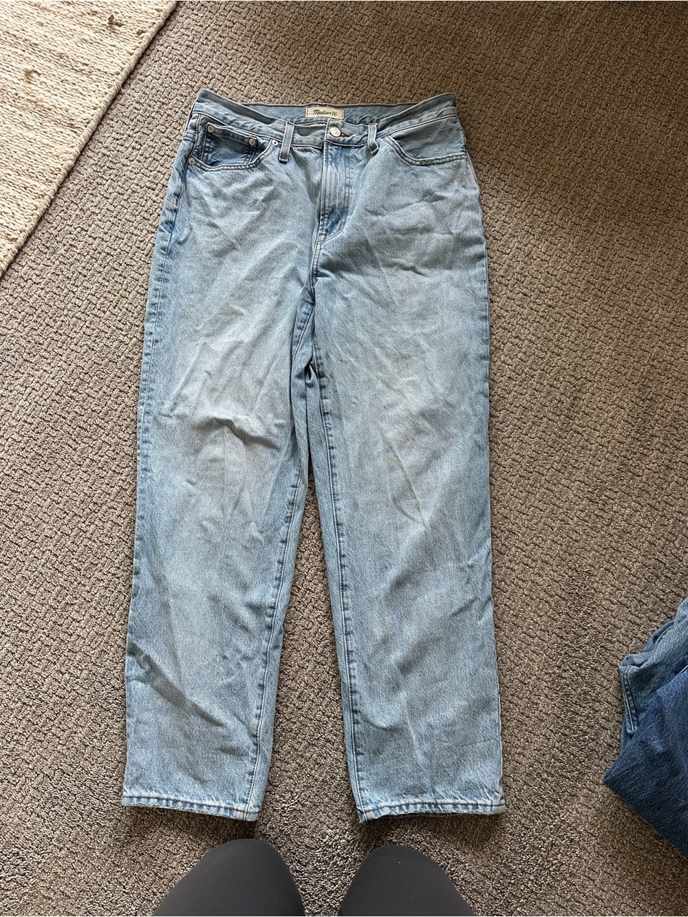 Madewell “The Perfect Vintage Straight Jean” Size 30